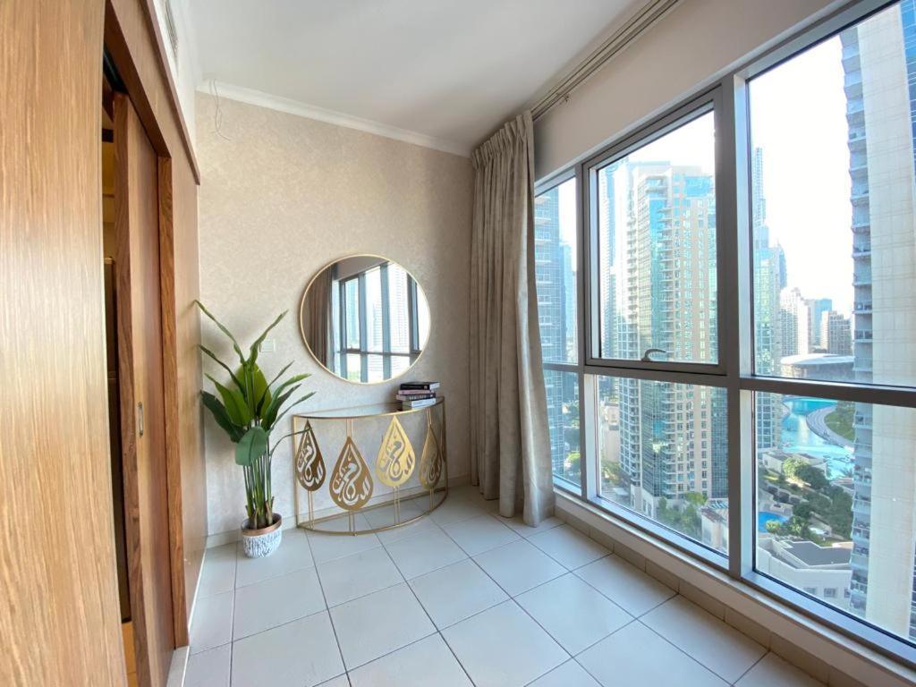 Durrani Homes - The Residences 5Br Besides Dubai Mall With Burjkhalifa And Fountain View Экстерьер фото